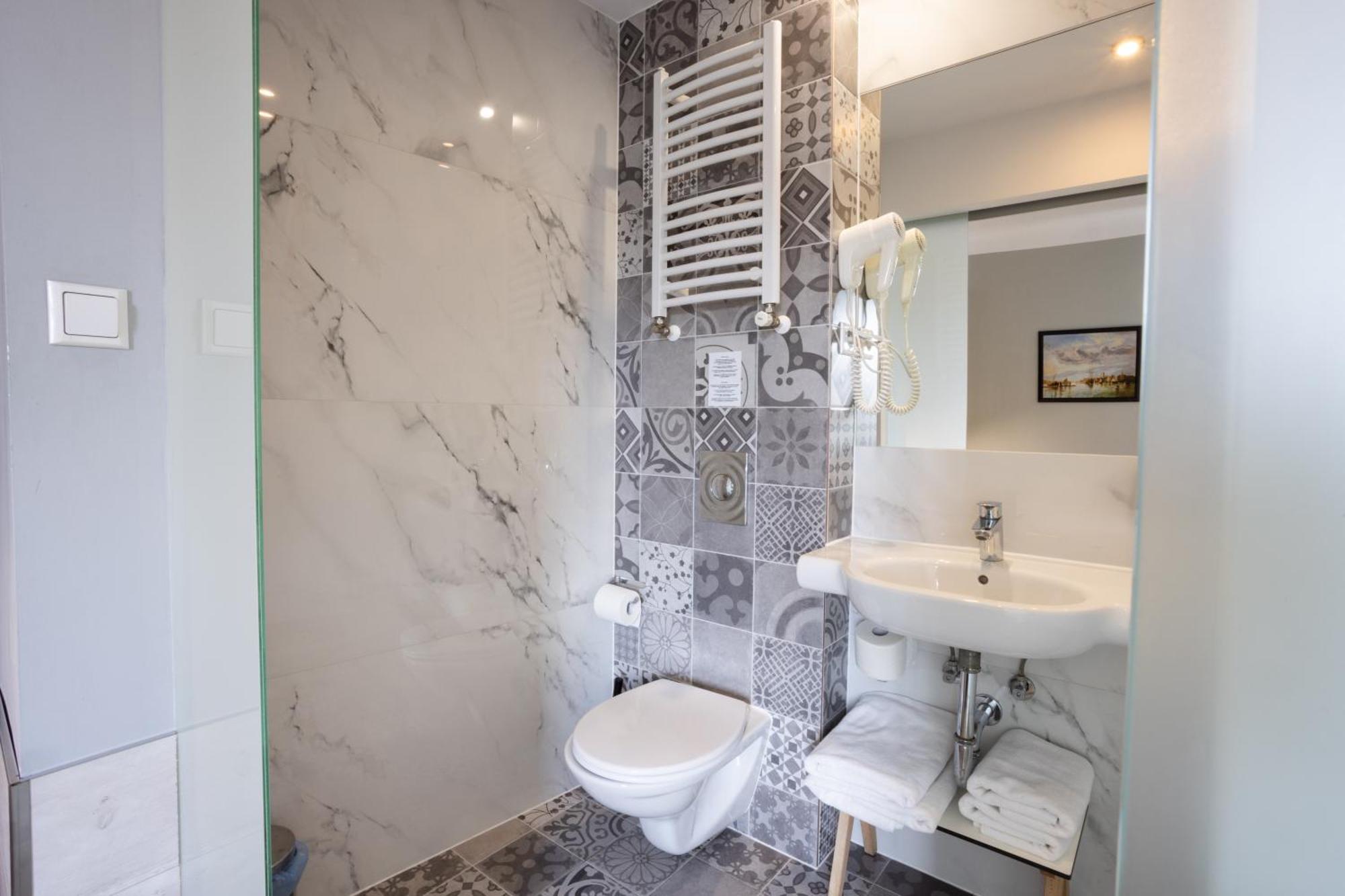 Hotel Kaliski Слубице Экстерьер фото