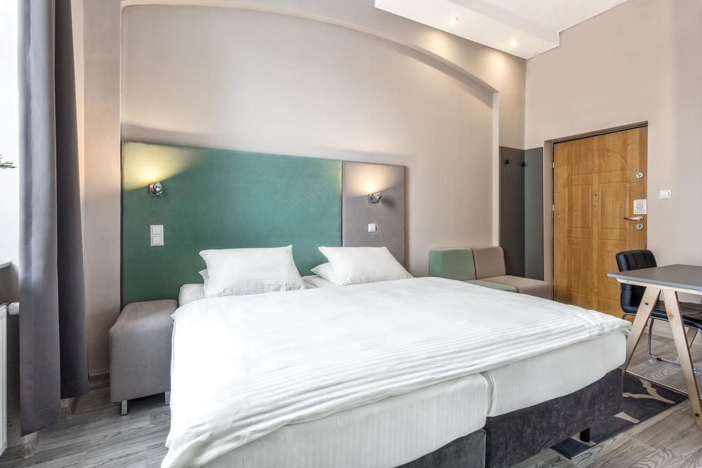 Hotel Kaliski Слубице Экстерьер фото